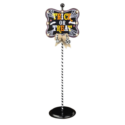 Sign Post Lighted Trick or Treat Webs